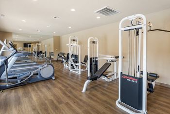 Apartments Westside Albuquerque with Exercise Gym with Free Weights